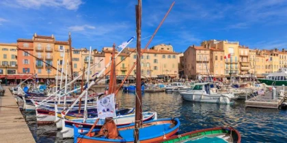 Vue port de Saint Tropez
