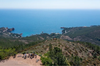 Vue aérienne de l'Estérel et VTT