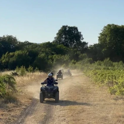 Idée cadeau de noel : un bon cadeau pour une balade en Quad à Puget ville
