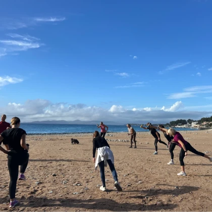circuit training plage Saint-Raphaël activité sportive Secret Santa