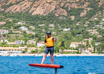 Surf et foil électrique - Expérience Côte d'Azur