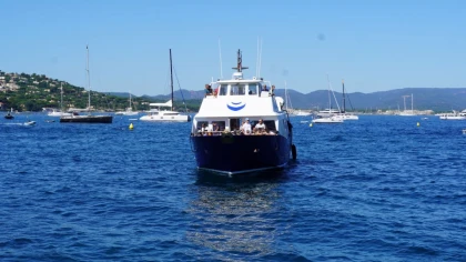 AGAY<>CALANQUES - Expérience Côte d'Azur