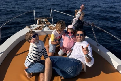 Balade en bateau calanques de l’Estérel – Départ d’Agay à Saint-Raphaël - Expérience Côte d'Azur