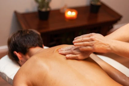 Bien être - Massage du corps à domicile - Expérience Côte d'Azur