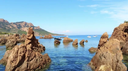 Calanques de l'Esterel by Simone - Saint Raphael - Expérience Côte d'Azur