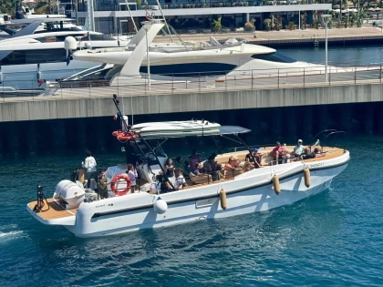 Excursion bateau calanques Estérel by Simone à Saint-Raphaël | dès 4 ans - Expérience Côte d'Azur