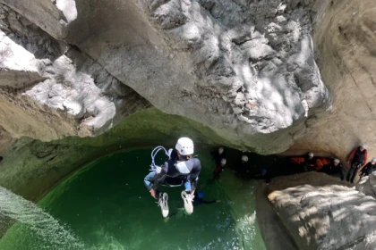 Canyon Riolan - Niveau 2 - Intermédiaire - Expérience Côte d'Azur