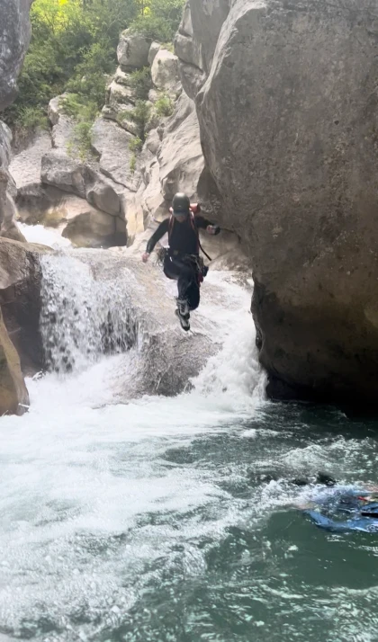 Canyoning Sportif : Saint Auban - Expérience Côte d'Azur