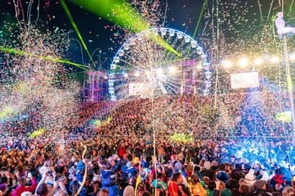 Carnaval de Nice 2026 - CORSO ILLUMINÉ - Excursion en autocar - Expérience Côte d'Azur