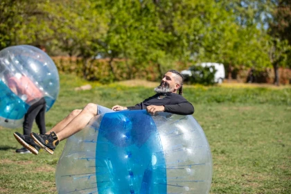 Challenge entreprises : tournoi de bubble foot, archery bump, laser game & Co - Expérience Côte d'Azur