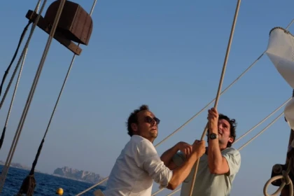 Croisière à la voile Chateau d'if & calanques du Frioul - Expérience Côte d'Azur