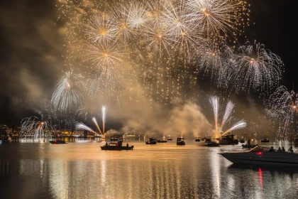 Croisière Privée en catamaran à Saint-Raphaël : Feux d’artifice, boissons et ambiance soirée ✨ - Expérience Côte d'Azur