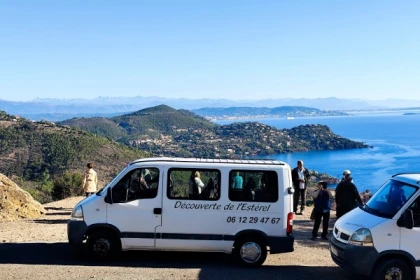 Découverte de l'Estérel avec un guide forestier-Balade Nature - Expérience Côte d'Azur