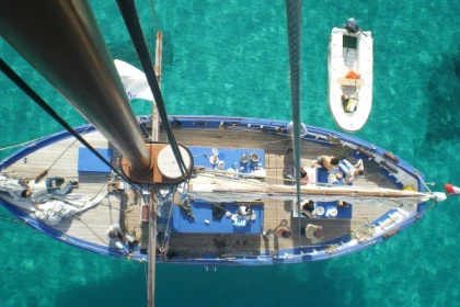 Demi-journée croisière sur La Flaneuse - Expérience Côte d'Azur