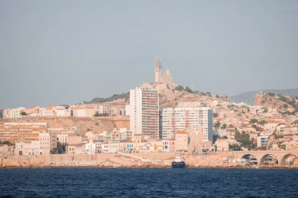 Croisière Catamaran au Frioul depuis Marseille – Après-midi Farniente - Expérience Côte d'Azur