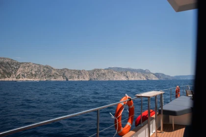 Départ Marseille | Le Brunch en Mer | Calanques de Marseille - Expérience Côte d'Azur