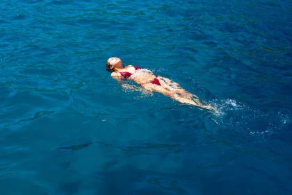 Promo - 10% Sortie catamaran départ St Raphaël - Journée + repas - Estérel & Iles de Lérins - Expérience Côte d'Azur