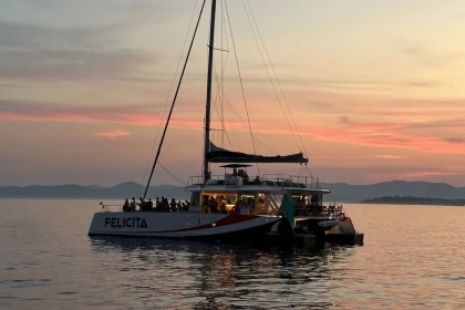Départ St Raphaël | La Soirée Dîner | Festival Pyrotechnique Cannes - Expérience Côte d'Azur