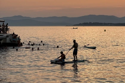 Départ St Raphaël | La Soirée Dîner | Ile d'Or & Cap Dramont - Expérience Côte d'Azur