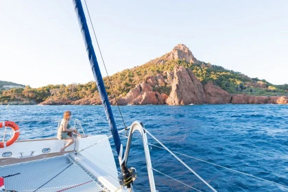Catamaran St Raphaël - Coucher de soleil - Cap Dramont & Ile d'Or - Expérience Côte d'Azur