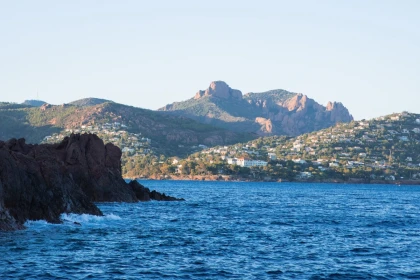 Catamaran St Raphaël - Coucher de soleil - Cap Dramont & Ile d'Or - Expérience Côte d'Azur