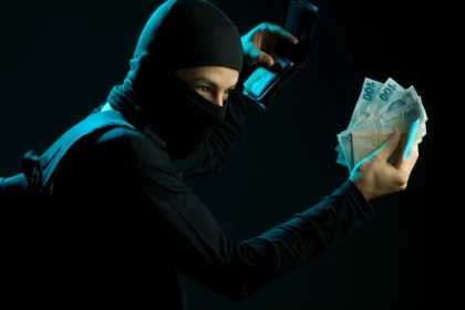 ESCAPE GAME EN VILLE BRAQUAGE MARSEILLE - Expérience Côte d'Azur