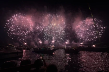 Excursion Feux d'artifice cata - Expérience Côte d'Azur