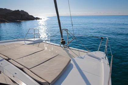 EXCURSION privée en Catamaran - JOURNÉE (8h) - NOMAD4 - Expérience Côte d'Azur