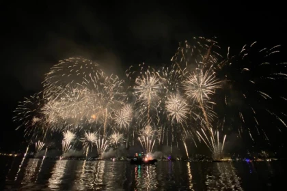 Feu d'artifice en mer à Cannes - Expérience Côte d'Azur