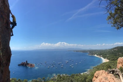 Initiation Escalade - Dramont - 1/2 journée - Expérience Côte d'Azur