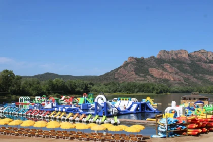 Journée activités nautiques & détente au bord d'un lac - Spécial Entreprises - Expérience Côte d'Azur