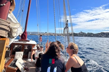 Journée croisière et baignade cœur des Calanques - BB - Expérience Côte d'Azur