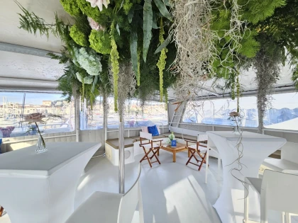 Journée d’étude en mer : séminaire et réunion à bord d’un catamaran - Expérience Côte d'Azur