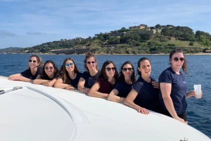 JOURNEE DECOUVERTE DE LA VOILE & BBQ CATAMARAN 12 Pers - Expérience Côte d'Azur