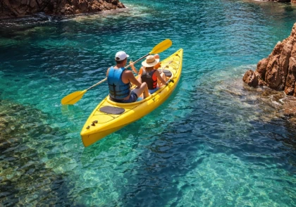 Kayak bi-place sur la baie d'Agay - Expérience Côte d'Azur