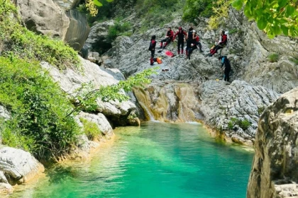 Canyon El Rio Barbaira (niveau 3) / 1h depuis Nice - PROMO - Expérience Côte d'Azur