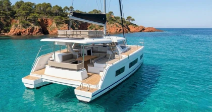 Les Calanques de l'Esterel - Départ Fréjus - Catamaran  - Expérience Côte d'Azur