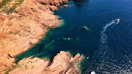 Les Calanques de l'Esterel - Départ Fréjus - Vedette  - Expérience Côte d'Azur