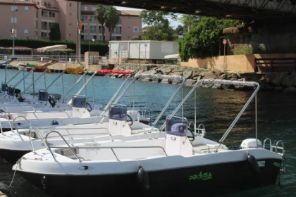 Location de bateau sans permis - Agay - Expérience Côte d'Azur