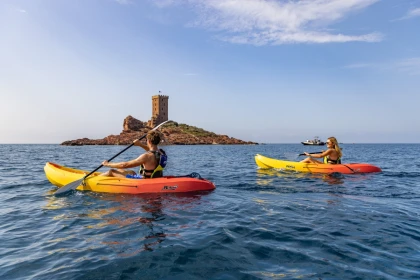 Location Kayak de mer - En face de l'Ile d'or - Expérience Côte d'Azur