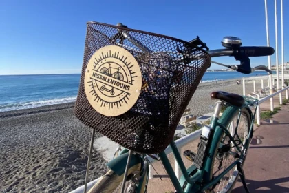 Location vélo de ville Nice - Expérience Côte d'Azur
