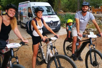 Location VTT Electrique - Grottes de Saint Cézaire sur Siagne - Expérience Côte d'Azur