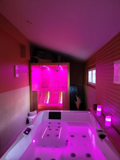 Massage californien + spa privatif - Parenthèse bien-être rien que pour vous - Expérience Côte d'Azur