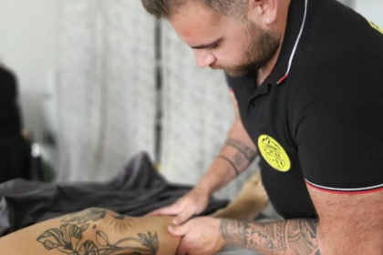 MASSAGE SUÉDOIS SPORTIF - Expérience Côte d'Azur