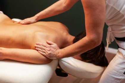 Massage sur mesure de 30 à 90 minutes - Saint Raphaël - Expérience Côte d'Azur
