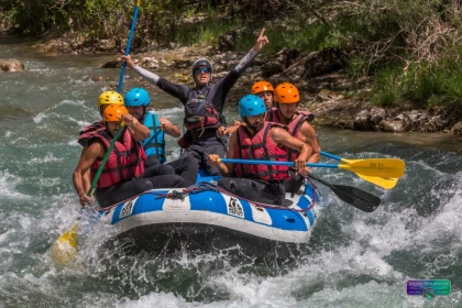 Rafting Classique 14km - Castellane Gorges du VERDON - Expérience Côte d'Azur