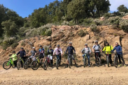 Randonnée avec un guide /Plan de la tour - Expérience Côte d'Azur