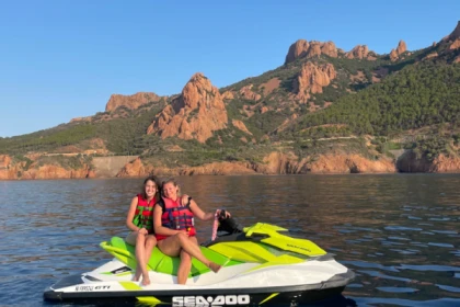 Randonnée en Jet Ski accompagnée Sublime Estérel 1h  - Agay - Expérience Côte d'Azur