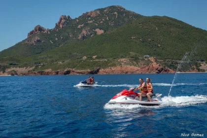Randonnée encadrée en Jet Ski - Port de la Figuerette - Expérience Côte d'Azur