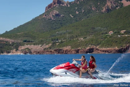Randonnée encadrée en Jet Ski - Port de la Figuerette - Expérience Côte d'Azur
